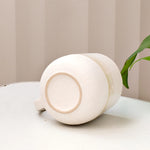 Caneca Bege de cerâmica