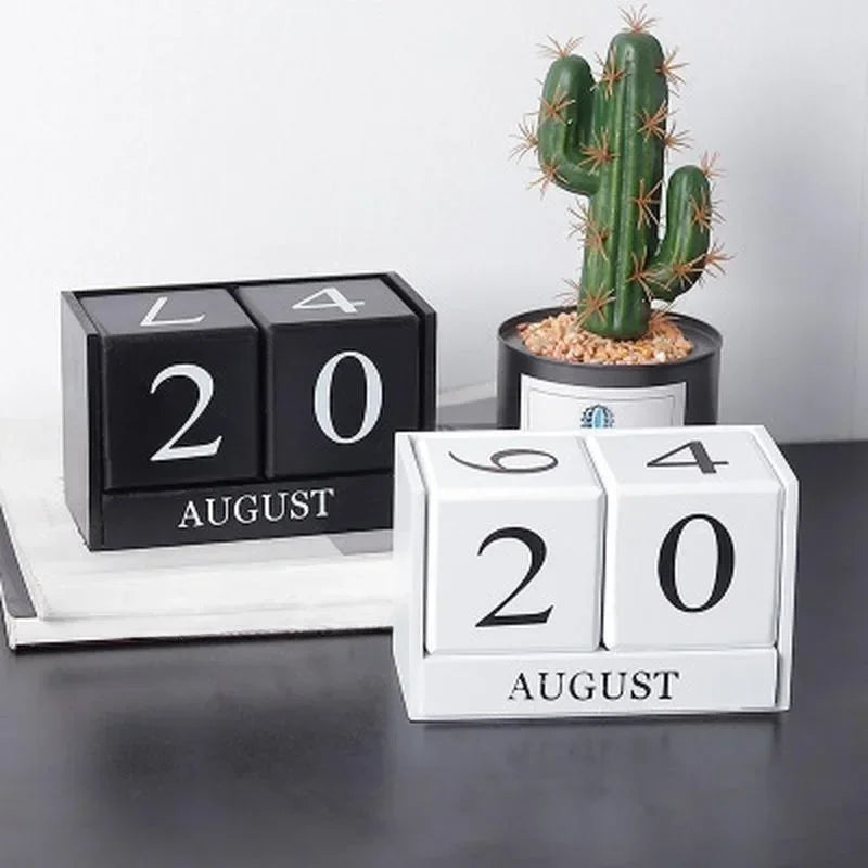 Calendário de madeira