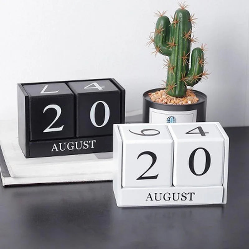 Calendário de madeira